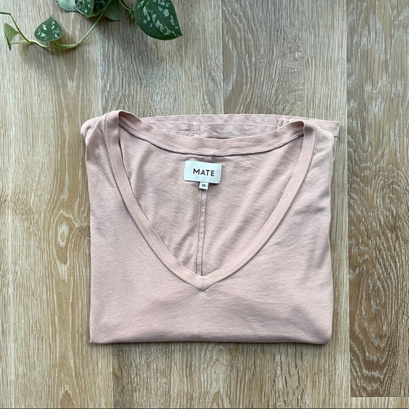 MATE the Label Arlo V Neck Tee - Picture 2 of 7